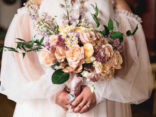 mobile - carousel-hero-element image-0