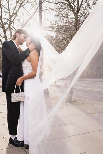 mobile - carousel-hero-element image-6